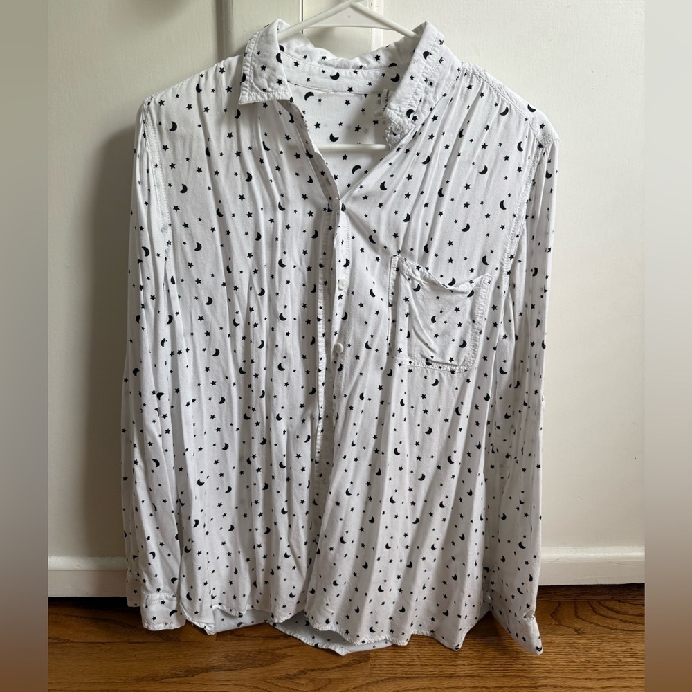 BeachLunchLounge Stars and Moons Button Up
